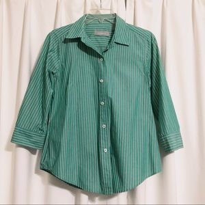 Liz Claiborne 3/4 sleeve button down Blouse